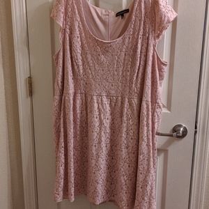 Cute, floral lace dress